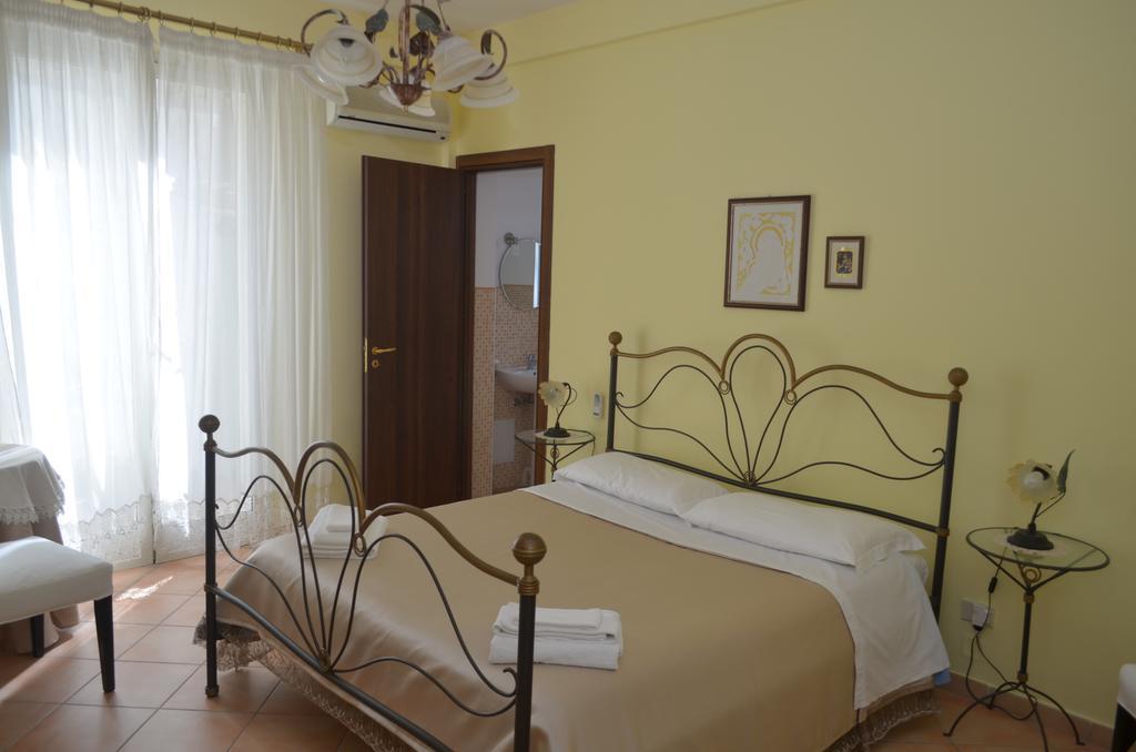 Ansise Guest House Lido di Noto ภายนอก รูปภาพ